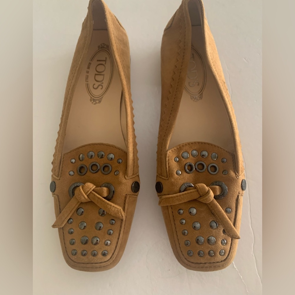 Beautiful Vintage Tod”s Loafers